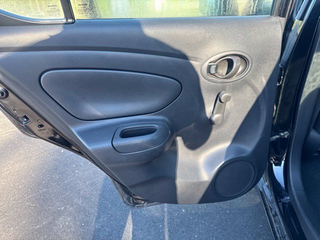 Used 2017 Nissan Versa S FWD image 11