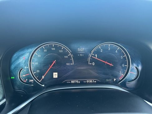 Used 2019 BMW 750i w/ Executive Package image 16