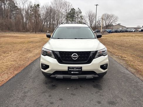 Used 2020 Nissan Pathfinder SV w/ Rock Creek Edition image 2