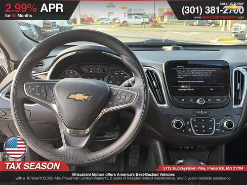 Used 2021 Chevrolet Malibu LT image 11