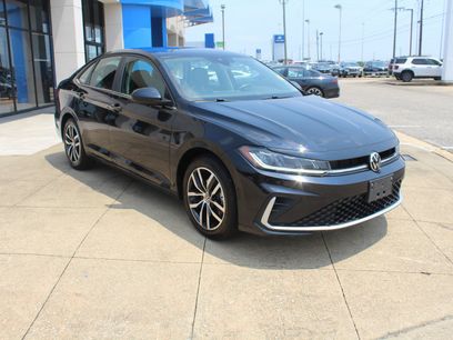 Used 2025 Volkswagen Jetta SE
