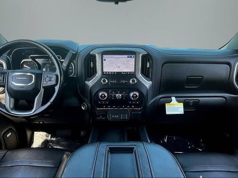 Used 2021 GMC Sierra 1500 Denali w/ Technology Package AWD/4WD image 8