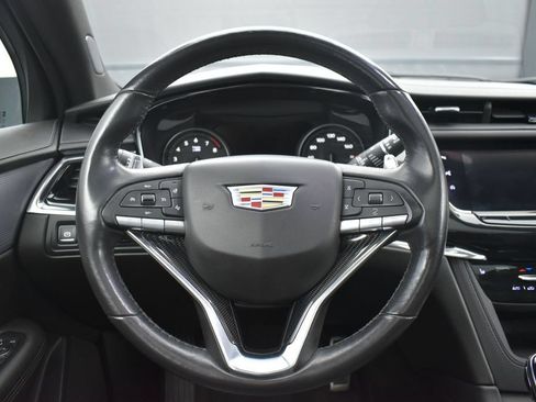 Used 2020 Cadillac XT6 Sport AWD/4WD image 13