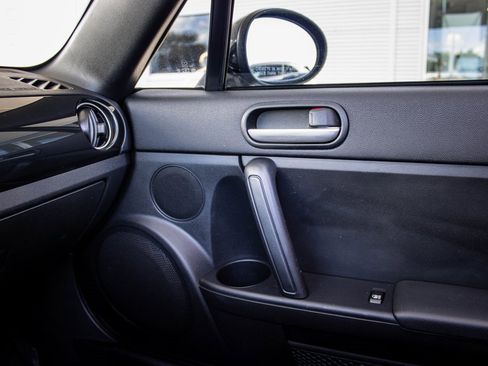 Used 2014 MAZDA MX-5 Miata Sport image 35