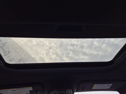 New 2026 Buick Envista Sport Touring image 12