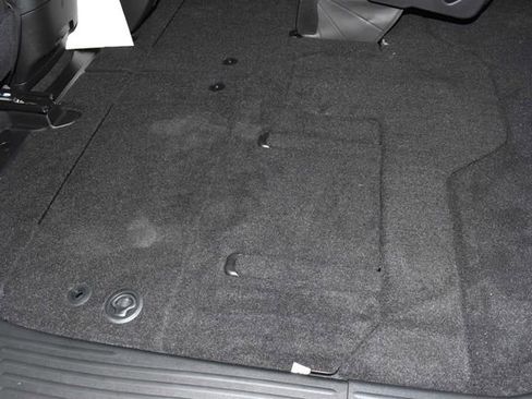 New 2026 Chrysler Pacifica Select image 29