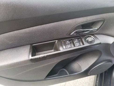 Used 2014 Chevrolet Cruze LTZ w/ Enhanced Safety Package FWD image 12