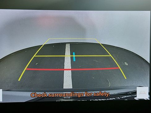 Used 2025 Toyota RAV4 LE image 22