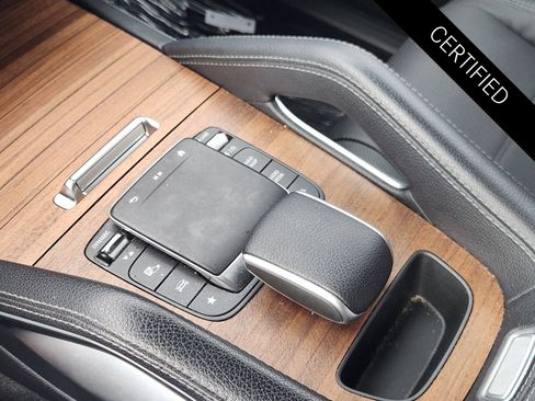 Certified 2024 Mercedes-Benz GLE 450 4MATIC image 18