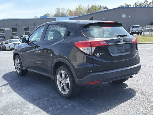 Used 2021 Honda HR-V LX image 3