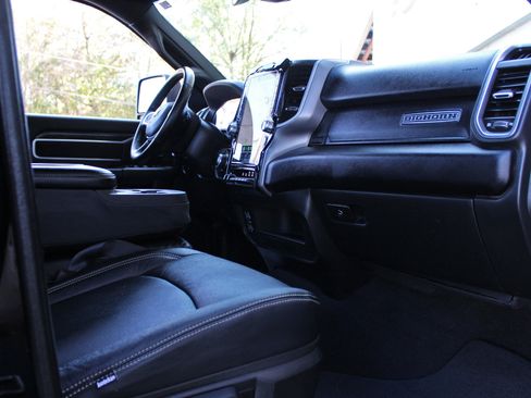 Used 2024 RAM 2500 Big Horn w/ Night Edition image 35