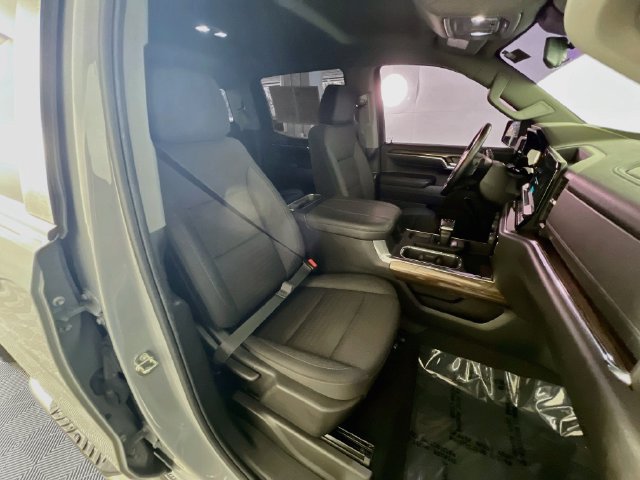 Used 2024 Chevrolet Silverado 1500 LT AWD/4WD image 30
