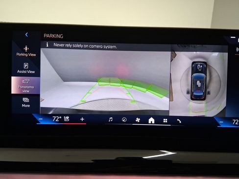 New 2026 BMW 530i w/ Premium Package image 27