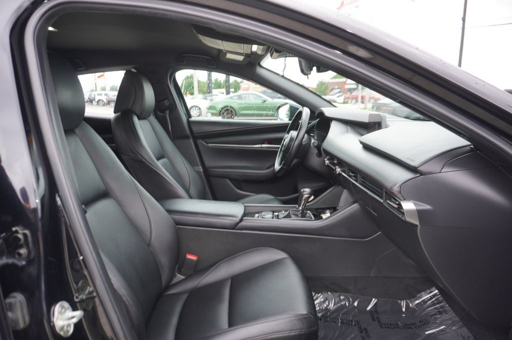 Used 2024 MAZDA MAZDA3 s FWD image 30