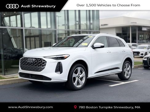 New 2025 Audi Q5 Premium Plus image 1