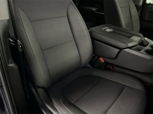 Used 2021 Chevrolet Silverado 1500 LT image 27