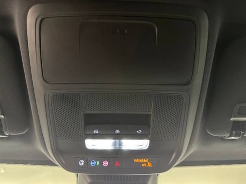 Used 2026 GMC Terrain AT4 w/ Convenience Package III AWD/4WD image 27