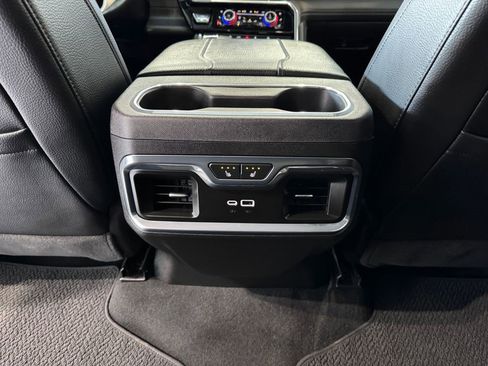Certified 2025 GMC Sierra 1500 Denali image 29