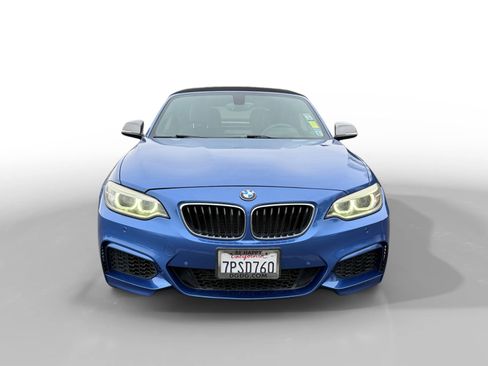 Used 2016 BMW M235i Convertible image 8