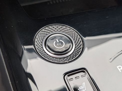 Certified 2024 Kia Niro Wind w/ Wind Preserve Package image 32