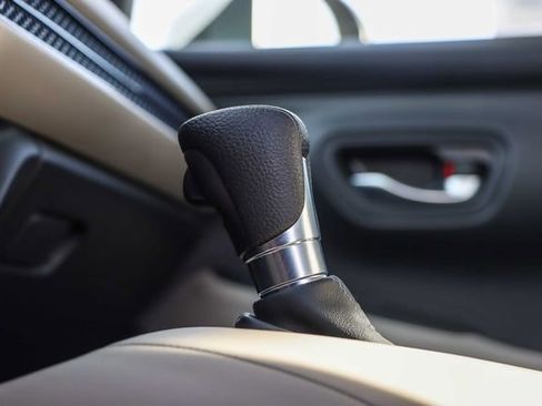 Certified 2023 Honda HR-V LX image 24