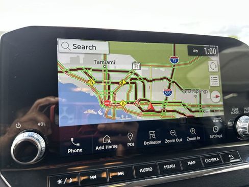 Used 2024 Mitsubishi Outlander SE image 12