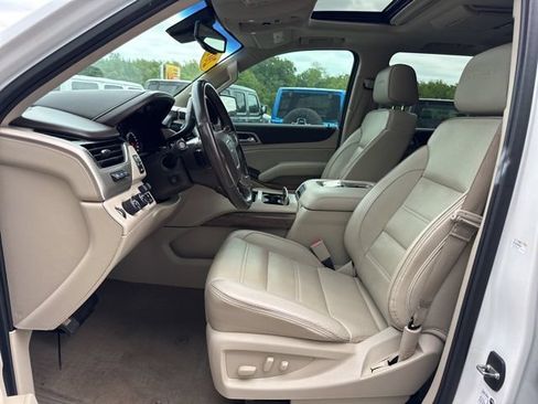 Used 2019 GMC Yukon Denali w/ Denali Ultimate Package AWD/4WD image 14