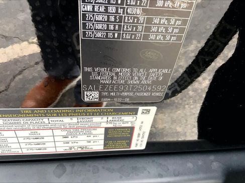 New 2026 Land Rover Defender 110 OCTA image 11