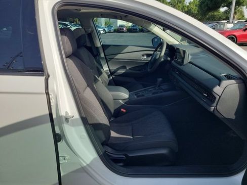 Used 2024 Honda Accord EX image 7