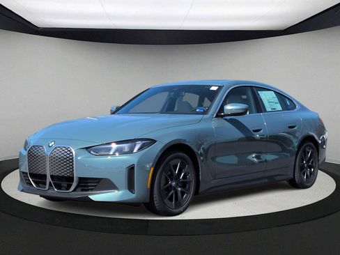 New 2026 BMW i4 eDrive40 image 4