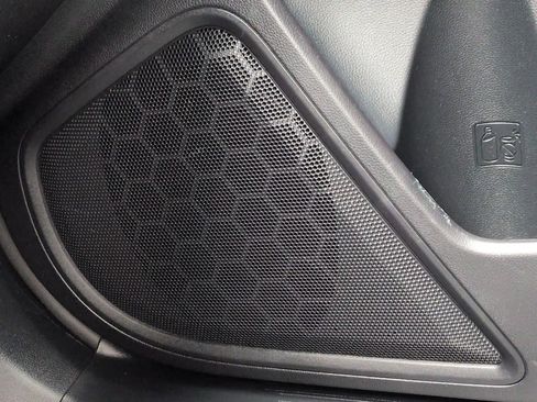 Used 2022 Subaru Outback Premium image 30