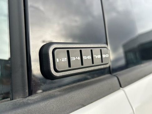 Used 2025 Ford F350 Platinum AWD/4WD image 11