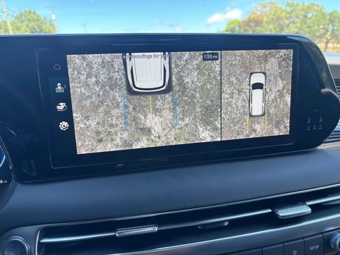 Used 2024 Hyundai Palisade Calligraphy image 20