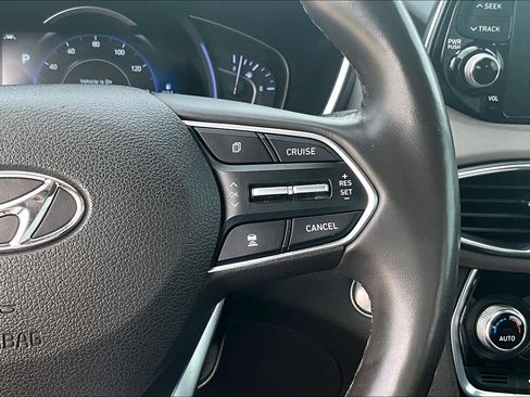 Used 2019 Hyundai Santa Fe FWD image 22