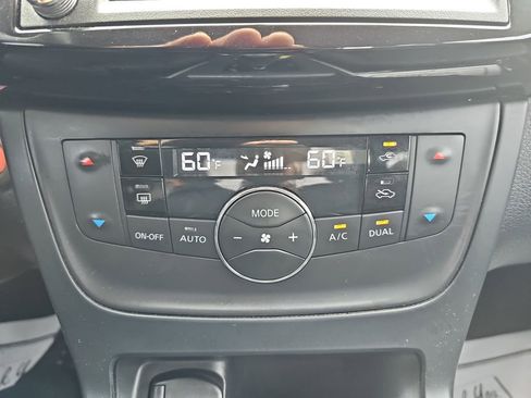 Used 2019 Nissan Sentra SV FWD image 28