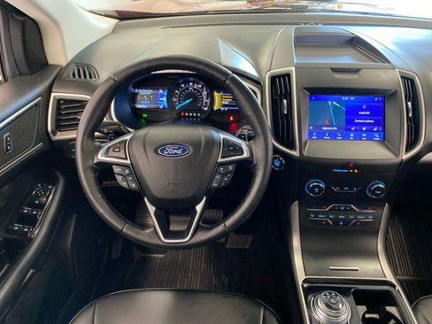 Used 2020 Ford Edge SEL w/ Convenience Package image 12