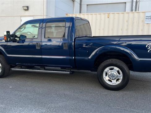 Used 2011 Ford F250 XLT w/ XLT Appearance Pkg AWD/4WD image 13