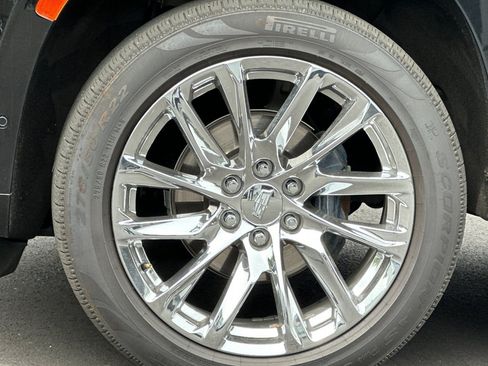 Used 2023 Cadillac Escalade Premium Luxury Platinum AWD/4WD image 38