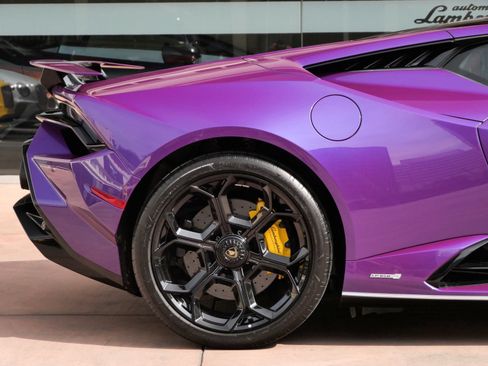Used 2023 Lamborghini Huracan Tecnica RWD image 25