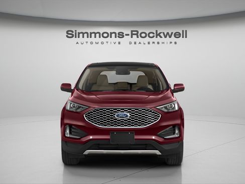 Used 2024 Ford Edge SEL w/ Convenience Package AWD/4WD image 11