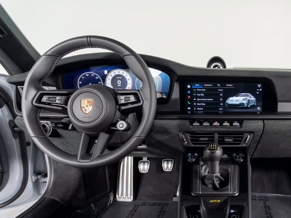 Certified 2026 Porsche 911 GT3 RWD image 6