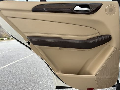 Used 2016 Mercedes-Benz GLE 350 image 45