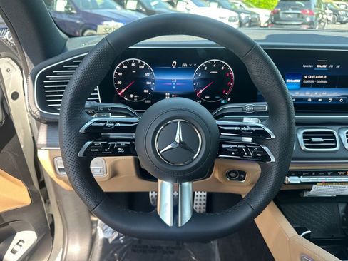 New 2026 Mercedes-Benz GLS 450 4MATIC image 28