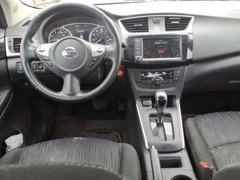 Used 2019 Nissan Sentra SV FWD image 10
