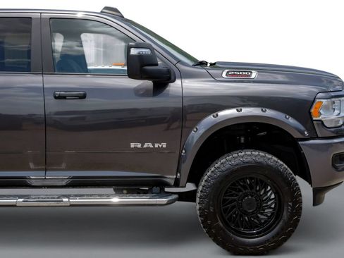 Used 2024 RAM 2500 Big Horn AWD/4WD image 8