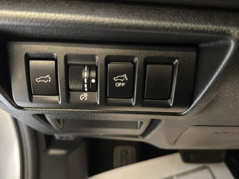 Used 2025 Subaru Outback Touring w/ Popular Package #2 AWD/4WD image 10