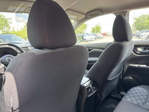 Used 2020 Nissan Rogue Sport SV AWD/4WD image 14