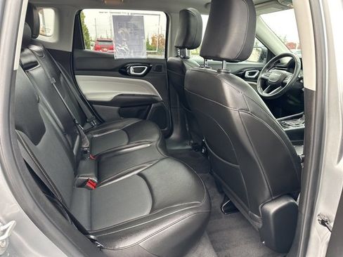 Used 2022 Jeep Compass Limited w/ Sun and Sound Group image 35
