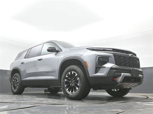 New 2026 Chevrolet Traverse Z71 w/ Driver Confidence Package image 44