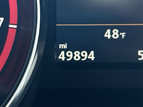 Used 2018 Volkswagen Passat 2.0T SE image 19